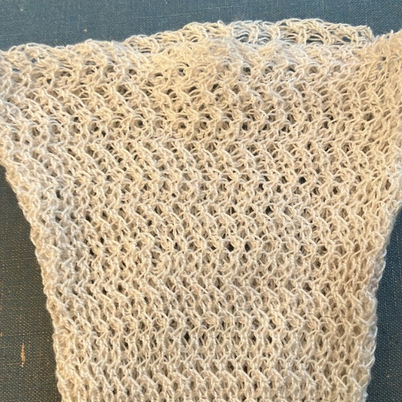 Vintage crochet or tatted woven gloves, stretch, 50s, off white ecru - Picture 3 of 10